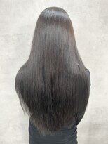 ルノン フィージュ(LUNON fieju)&nbsp;黒髪クラゲヘアーオリーブグレー小顔ココアベージュ