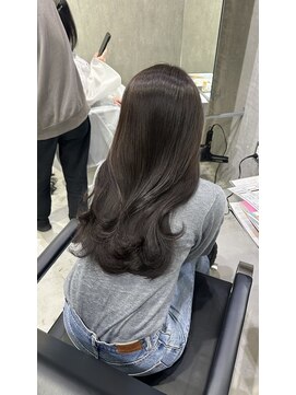 ラック(LUCK) イルミナカラー/髪質改善/船橋/くすみベージュ/細めハイライト