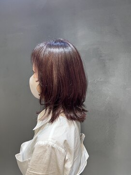 オーロラヘアー(Aurora hair) ふんわり外はね