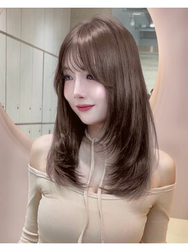 グローアイヴィ 大宮(GLROW IVY) レイヤーカット/ブリーチなしダブルカラー