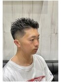 スパイキーリバースアイロンパーマフェード