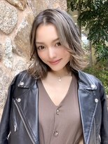 コーゾーギンザ 上野御徒町店(KOZO GINZA) 20代30代韓国風グレージュ/バレイヤージュ/ミディアムヘア外ハネ