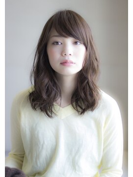 ラフ フロム ガーデン(Laf from GARDEN) 【寺尾拓巳】大人かわいいグレージュ透明感ひし形ミディアム