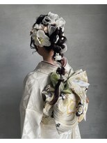 オリガミ トイロ(ORIGAMI TOIRO)&nbsp;振袖×編み下ろしスタイル