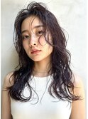 ロングパーマ/レッドカラー/ウェーブパーマ/コテ巻き風パーマ