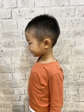 ダリ 本店(DAHLI) キッズヘア