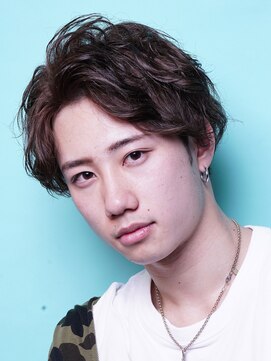 エリマ 横浜西口(elima) スタイリングに自信がない方も◎ニュアンスパーマセンターパート