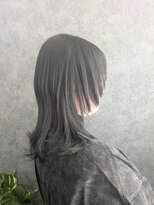 ヴィヴァーシャス(viva cious)&nbsp;ハイレイヤー　ウルフ　外ハネ