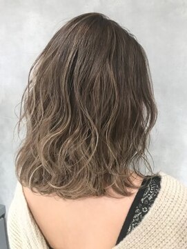 アンククロス 表参道(ANKH CROSS) ライトグレージュ×ハイライト