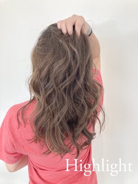 ミザルー(Misirlou) ハイライトカラー×透明感