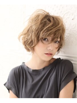 ヘアーズベリー 八戸ノ里店(hairs BERRY) BERRY_小顔＿オリーブカラー＿セミウェットウェーブ＿ハイライト