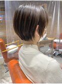 ナチュラルな束感ショート 担当 佃