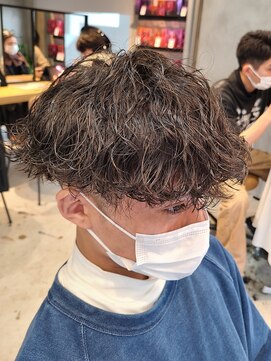 エリマ 調布(elima) 波巻きスパイラル/マッシュショート/前髪長め/MEN'S HAIR