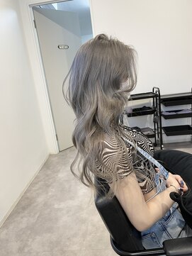 ナンバー(number+) 20代30代40代大人可愛いアッシュグレージュダブルカラー美肌