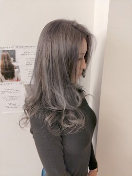 ヘアカラーファクトリー 原口☆透け感グレー☆福岡久留米