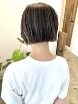 エムドットヘアーサロン(M. hair salon) 【中井千佳】隠れハイライト×ミニボブ♪