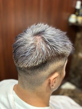 ヒロギンザ 池袋東口店(HIRO GINZA) シルバーカラー