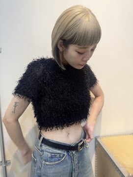 ナゲット(NUGGET) ホワイトベージュ＊