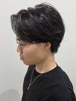 ヒュイル バイ ニアウ(Hwyl by Niau) メンズフェザーパーマニュアンスパーマリバースパーマ