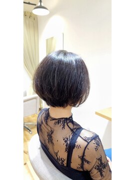 ジーナ(ZINA) 前下がりグラボブ