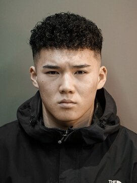 プロショップウェーブ(PRO SHOP WAVE) スペインカール/プードルパーマ/メンズパーマ/ニュアンスパーマ