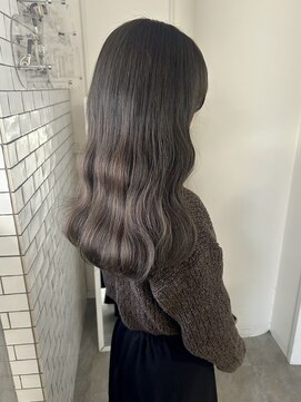 ガーランドウメダ(Garland umeda) 冬に人気のくすみカラー♪ Otoha