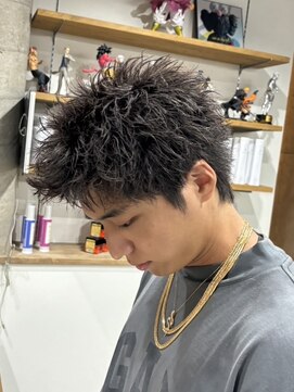 イーラ 2d(era) スパイキーショート