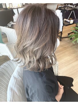ヘアーデザイン シーベル(HAIR DESIGN SEA BELLE) 浜松市SEABELLEバレイヤージュ無造作ミディアム20代30代40代