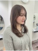 透明感たっぷりグレージュ