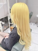デイズ(days)&nbsp;イエローカラー/ビビッドカラー派手髪ロング