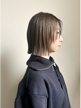 ルーカス(LUCAS) オリーブグレージュ×ボブ
