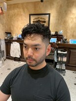 ルドローブラントオオサカ(LUDLOW BLUNT Osaka) 【LUDLOW BLUNT】フェード バーバー ハンサムリッジパーマ
