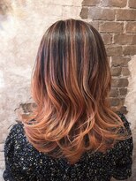 マギーヘア(magiy hair)&nbsp;［meyou]バングインナー × バレイヤージュ オレンジ