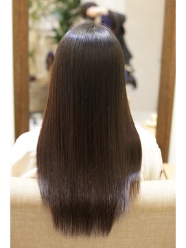 プレミアムオーファ(Premium Ofa) 髪質改善トリートメントエステ+カット|縮毛矯正/金町オーファ