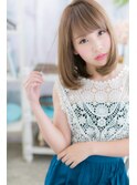 大人かわいいミルクティアッシュツヤ髪ぶつ切りボブa1