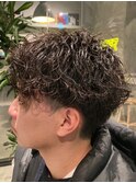 アップバング 波巻きパーマスタイル