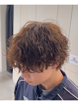 バース バイ ハピネス(BIRTH by happiness) ツイストスパイラルパーマツイストパーマメンズマッシュパーマ