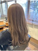 透明感◎のシアーグレージュカラー