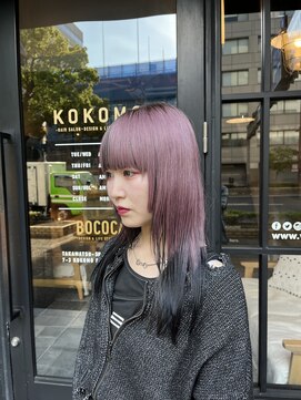 ココモ(KOKOMO) 【三野隼澄】ピンク×ブラック×ウルフカット