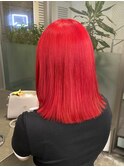 うる艶ハイトーンレッドカラーダブルカラー赤ミディアムボブ