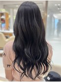 セミロング暗髪アッシュグレー
