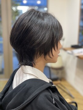 ノルン(Norn) ショートウルフ