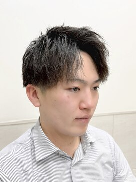 ヨシザワインク プレミアム 築地店(YOSHIZAWA Inc. PREMIUM) ツーブロカジュアルショートビジネススタイルアップバング