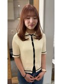 ピンクベージュカラー