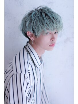 アドール(ADOR) ハイトーン 水色 無造作 クラウドマッシュ【ADOR*HIRO】