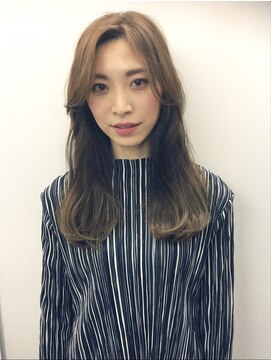 マグノリア オモテサンドウ(MAGNOLiA Omotesando) ふんわり柔らかストカール・・・担当KAYO