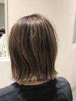 マリオ(mario)&nbsp;1回ブリーチグレージュバレイヤージュボブ