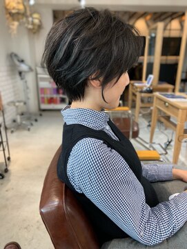 サードバイローラン(THiRD by ROULAND) 【THiRD 浅野】オトナっぽ可愛いアッシュブラウンショート