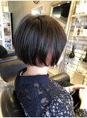 ショートボブ
