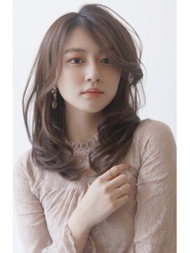 アミュエン バイ ティオル(Amu en by Tioll) 透明感カラー／オリーブカラー／レイヤースタイル／モテ髪